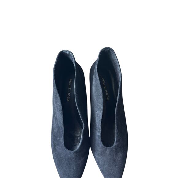 Pelle Moda Black Suede Low Heeled Winter Pump Sz 7.5 - Picture 3 of 5